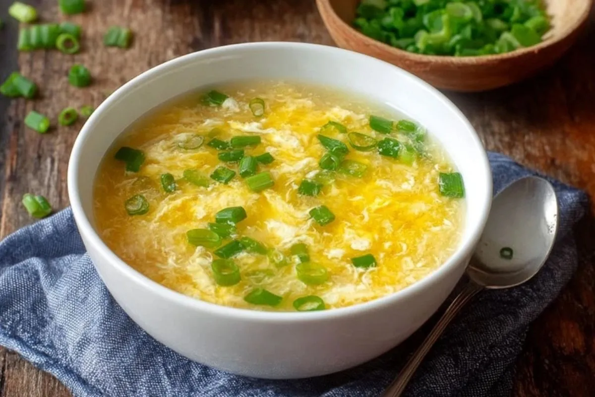 Eingemachte Eiersuppe